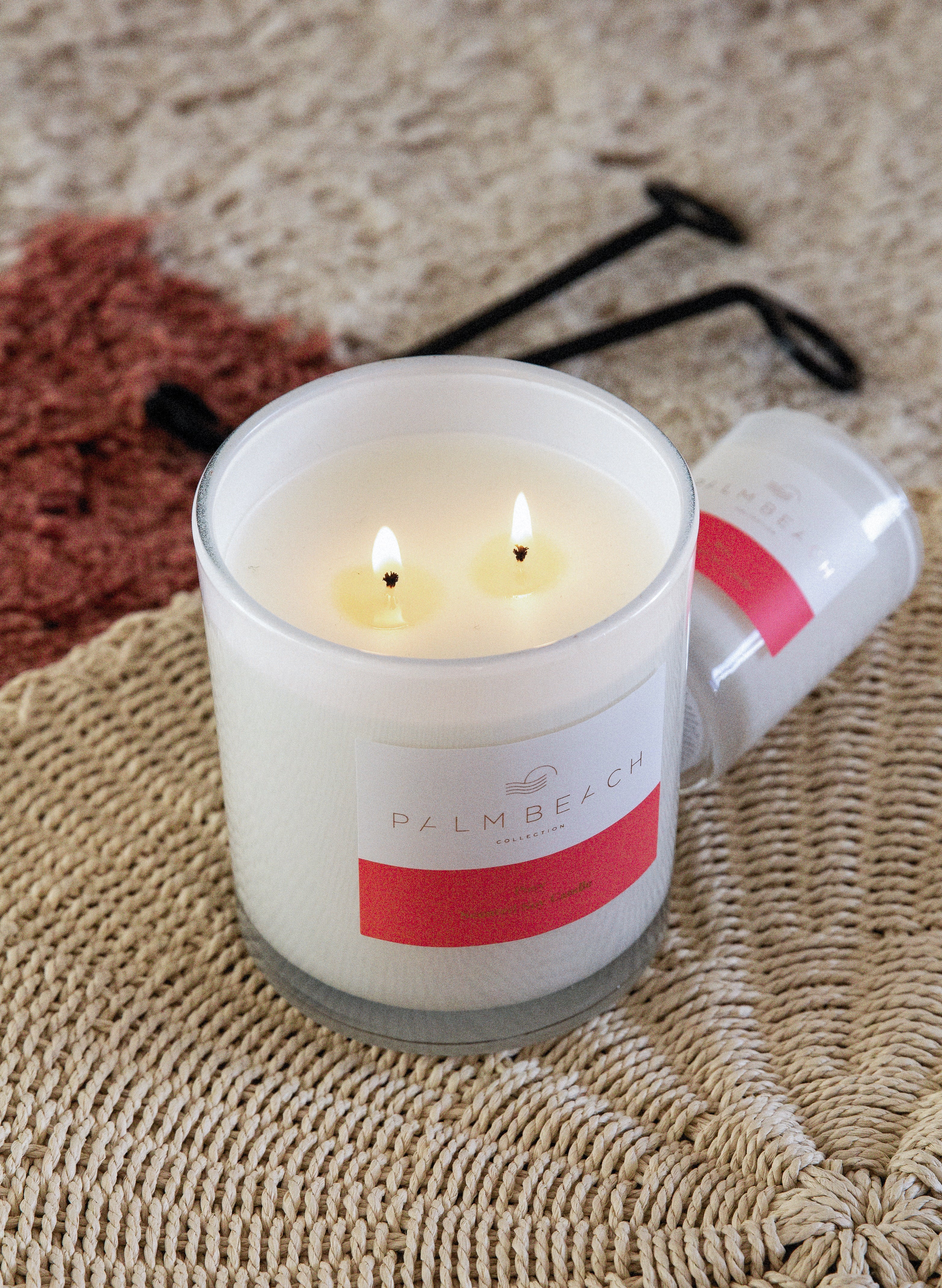 420g Standard Candle- Posy