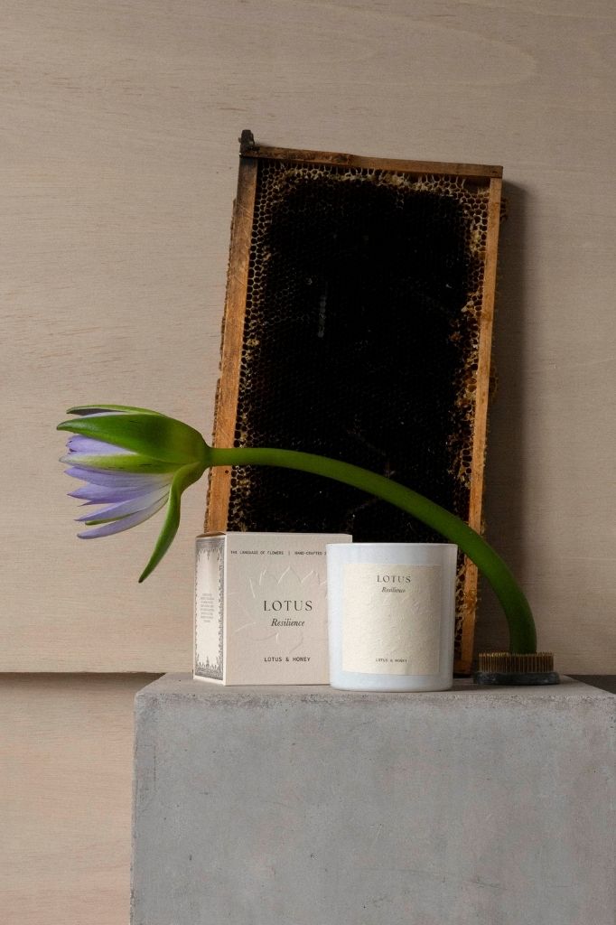 Lotus Candle | Lotus + Honey
