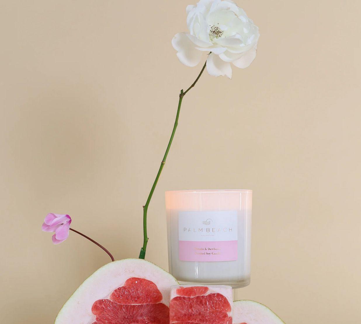 Pomelo & Dewberry Scented Candle 420g